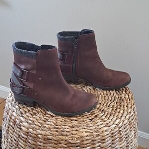 Sorel Womens Lolla Chestnut/ Rusty Red Nubuck Leather Ankle Waterproof Boots S-8